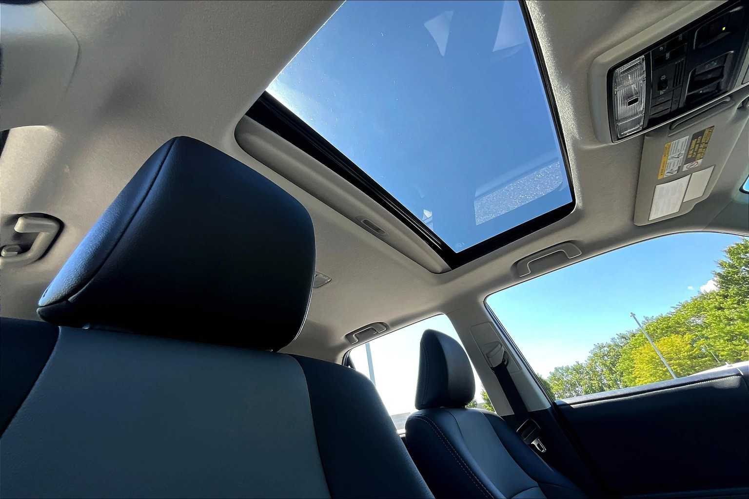 2021 Toyota 4Runner SR5 Premium photo 13