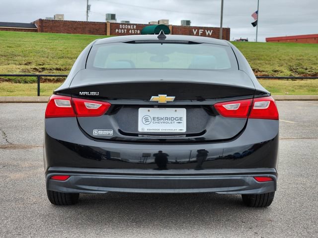 2018 Chevrolet Malibu photo 6
