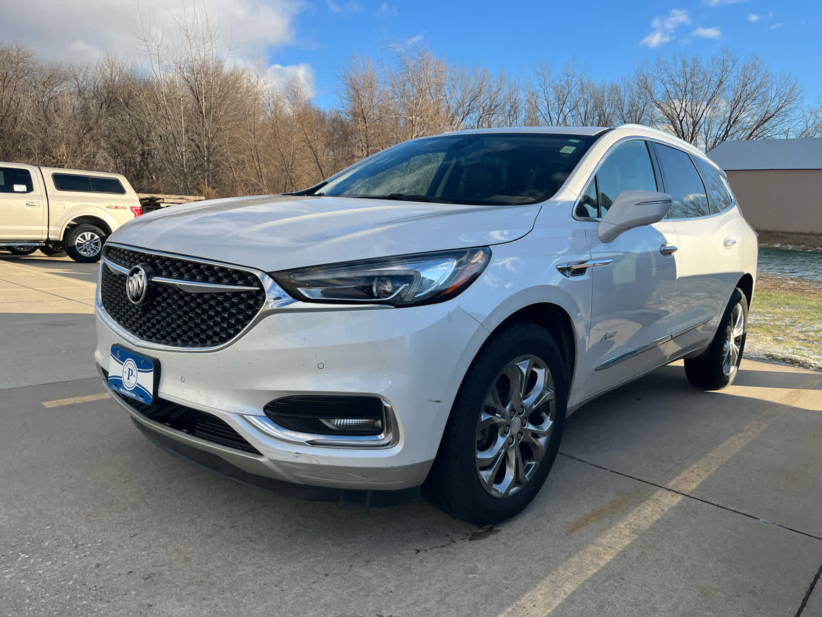 2019 Buick Enclave Avenir photo 2