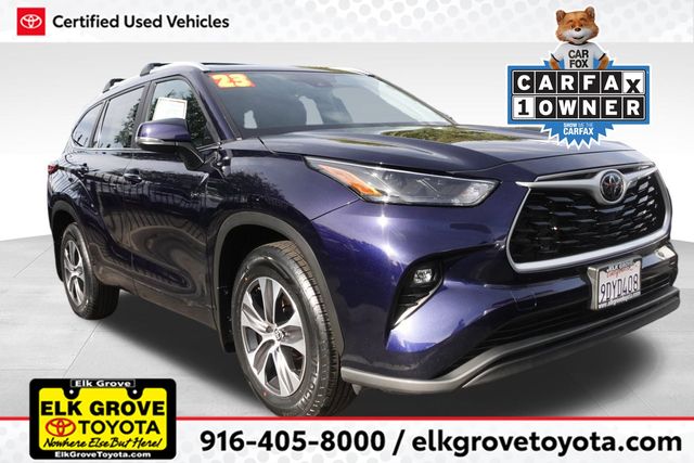 2023 Toyota Highlander XLE's photo