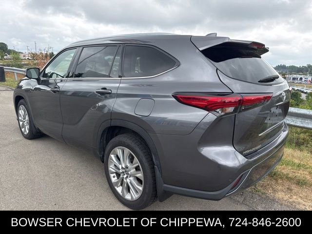 2021 Toyota Highlander Limited photo 3