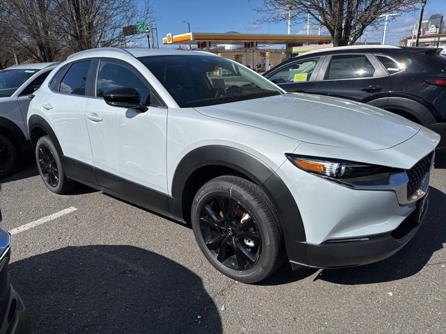 2025 Mazda CX-30 2.5 Select Sport photo 2