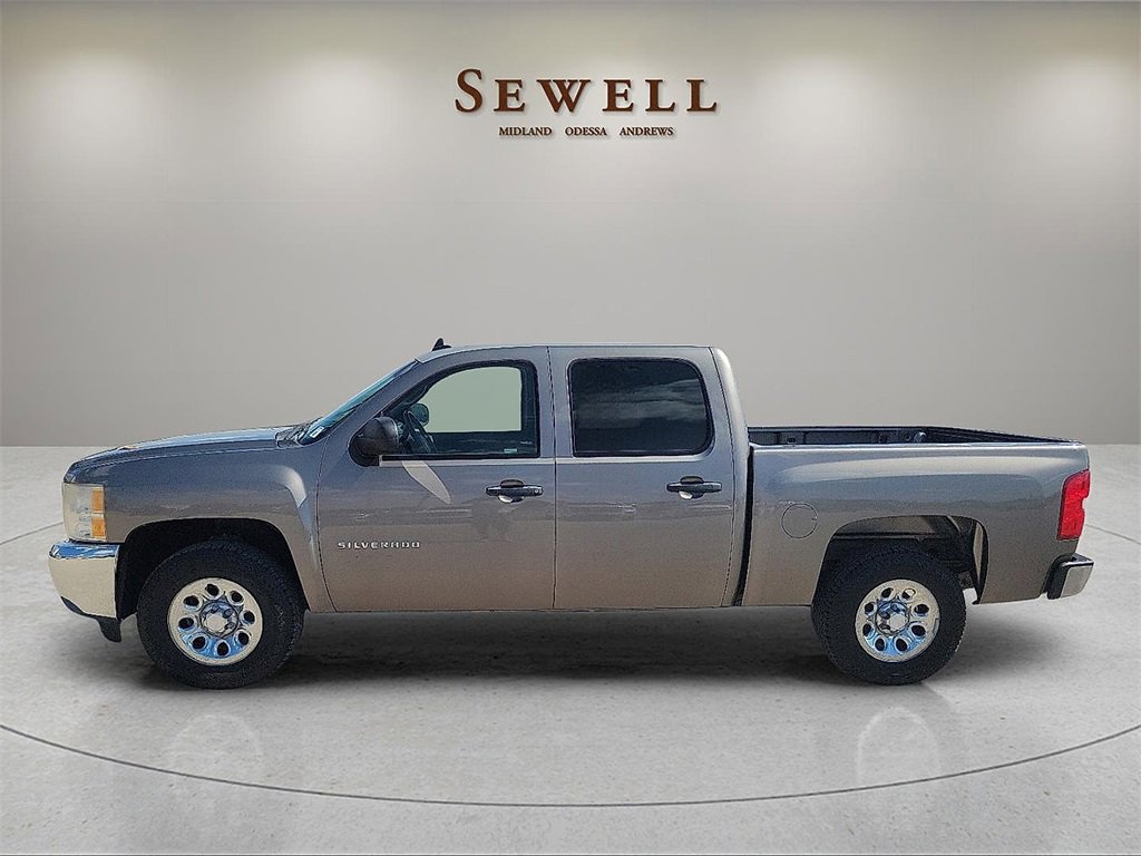 2013 Chevrolet Silverado 1500 LT photo 2