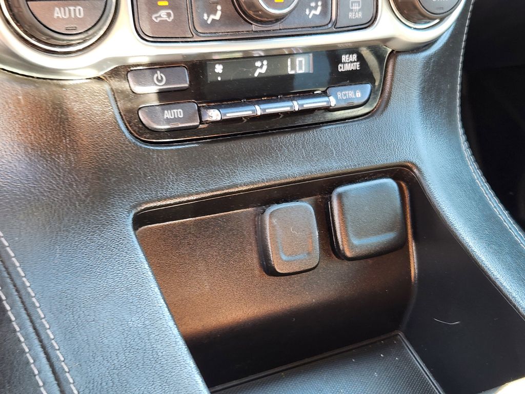 2019 Chevrolet Tahoe LS photo 20