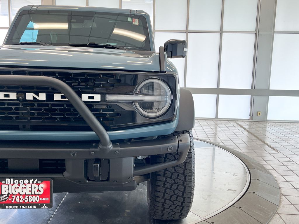 2021 Ford Bronco First Edition photo 11