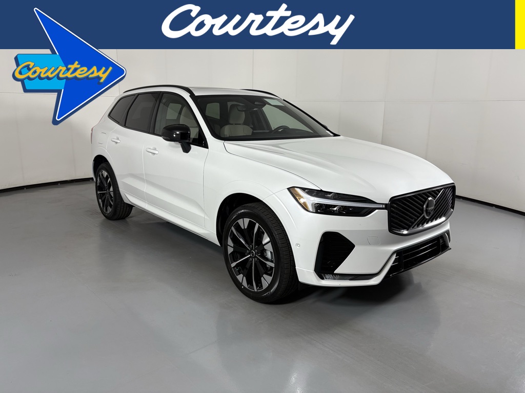 2026 Volvo XC60 Plus's photo