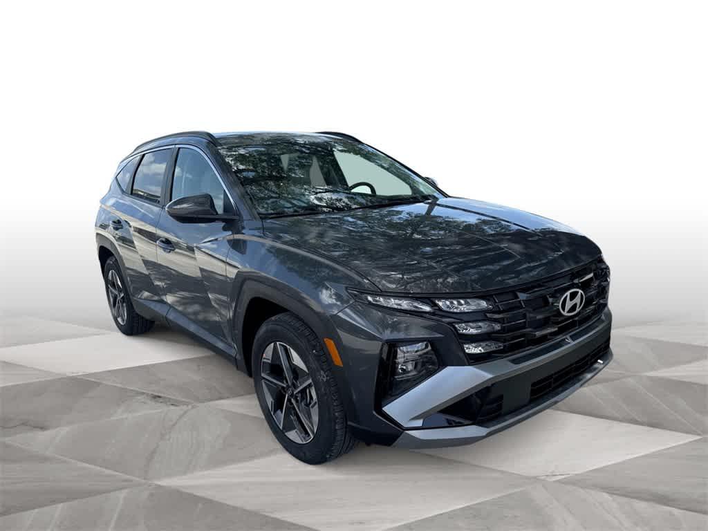 2025 Hyundai Tucson SEL photo 2