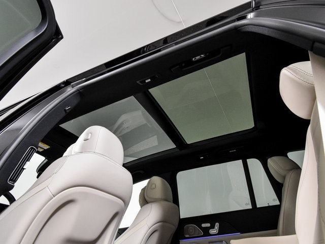 2026 Mercedes Benz GLS 580 4MATIC photo 34