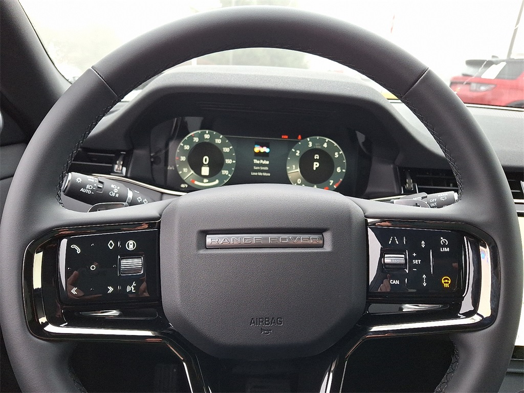 2025 Land Rover Range Rover Evoque S photo 12