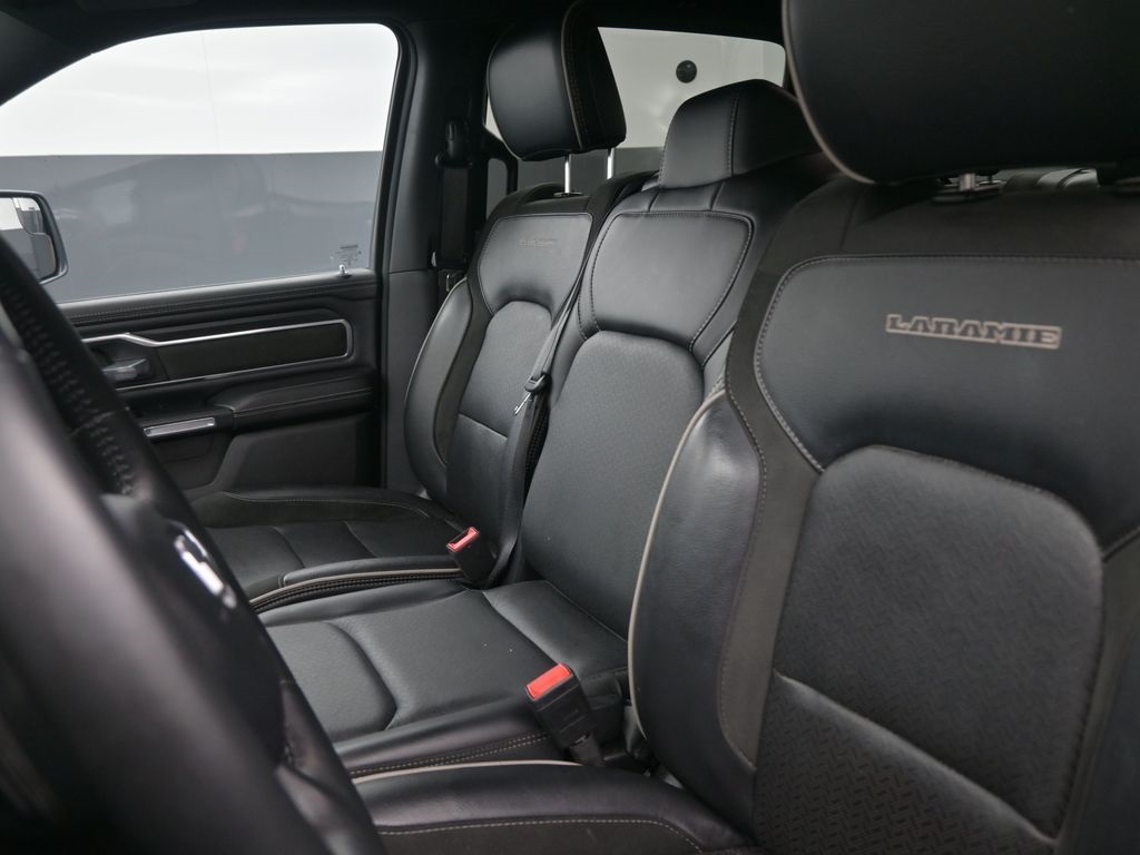 2023 Ram 1500 Laramie photo 9