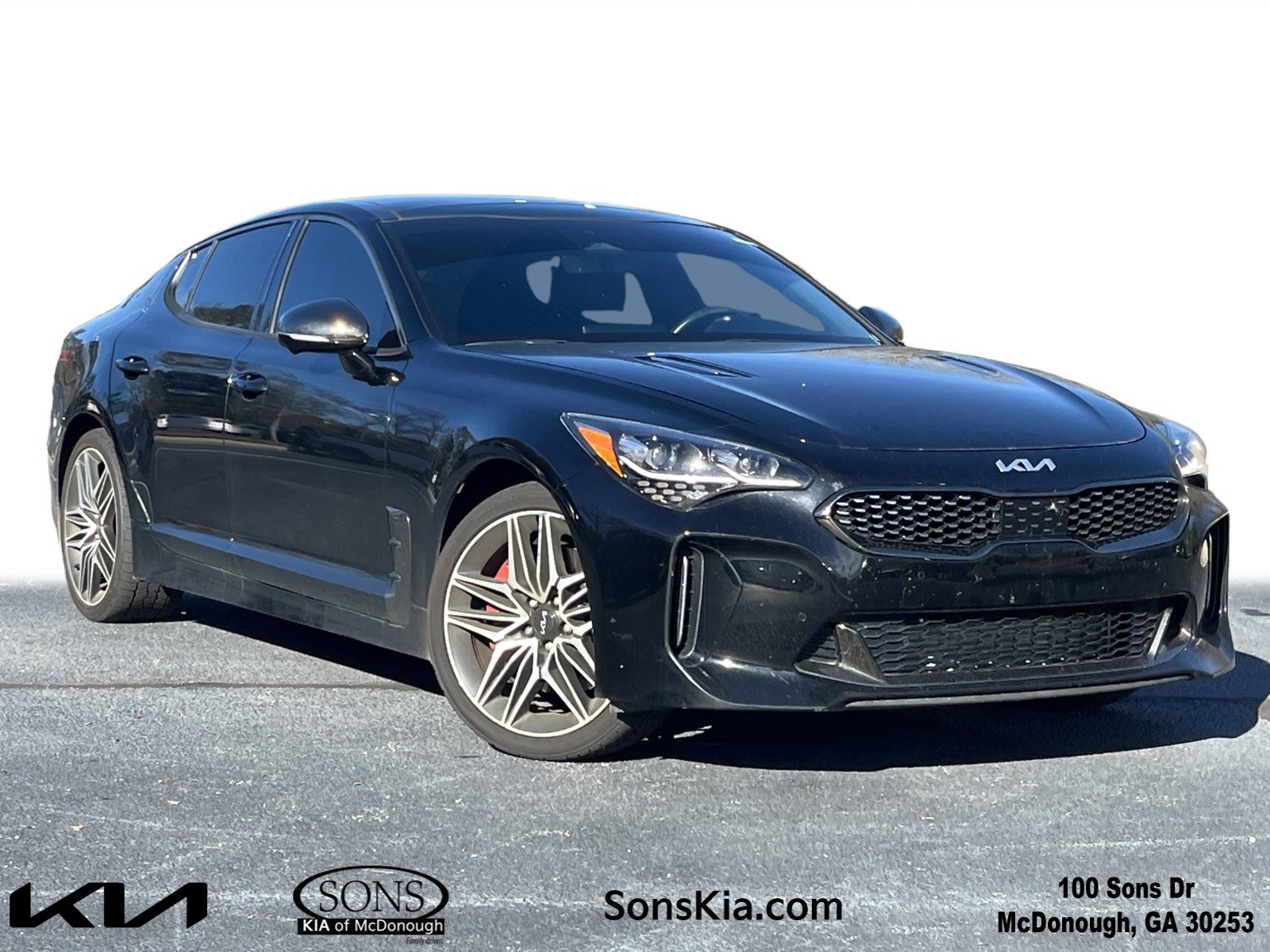 2023 Kia Stinger GT2's photo
