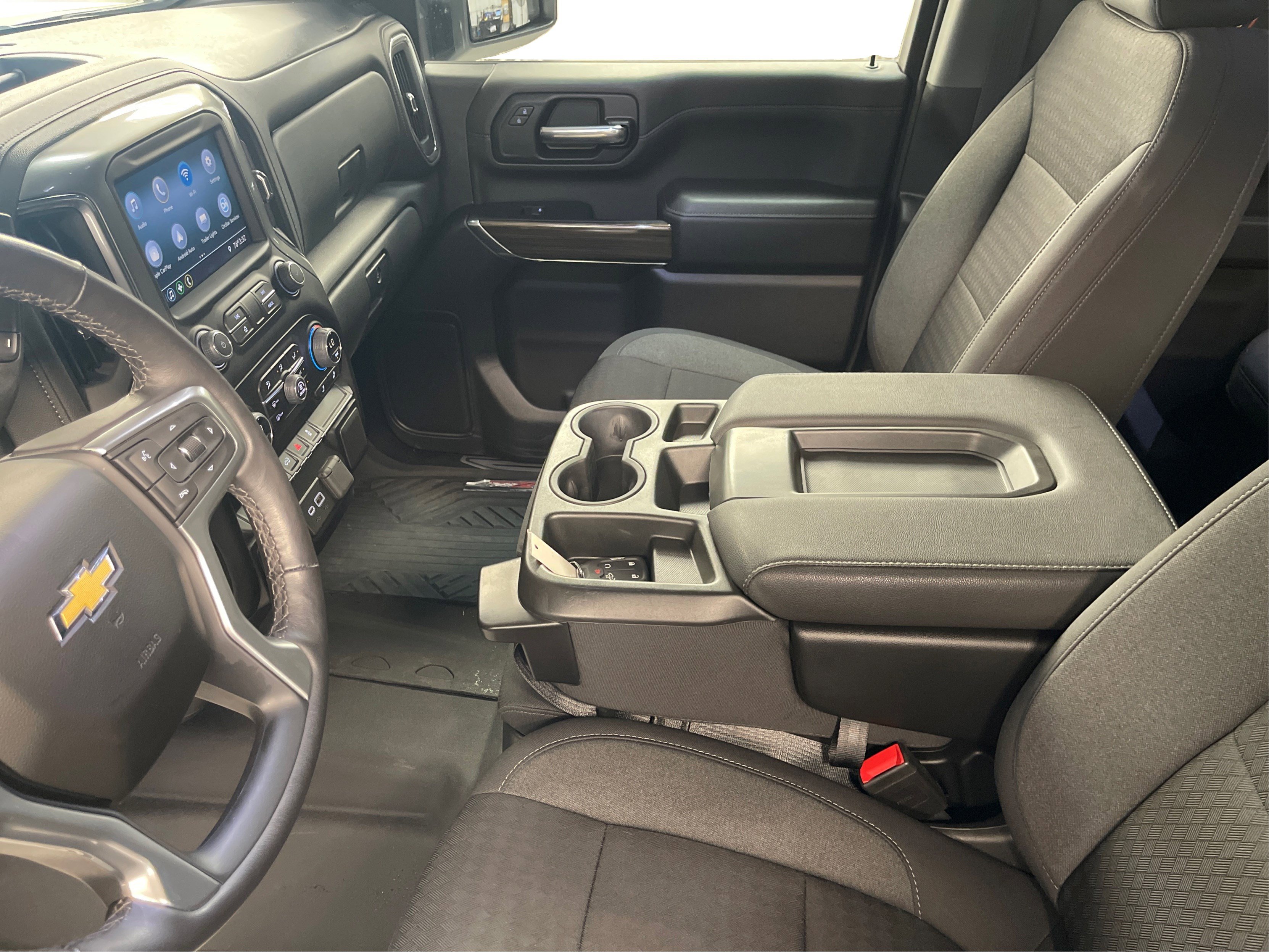 2023 Chevrolet Silverado 3500HD LT photo 23
