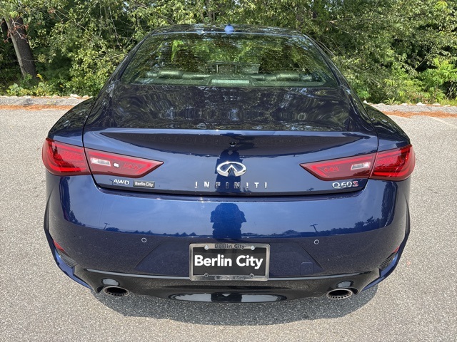 2022 Infiniti Q60 Red Sport 400 photo 4