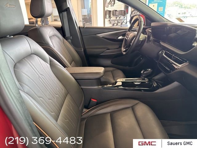 2024 Buick Envista Avenir photo 16