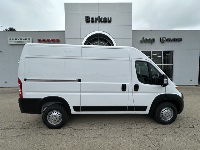 2024 Ram ProMaster 2500 photo 2