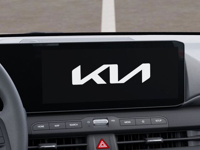 2025 Kia K4 LXS photo 19
