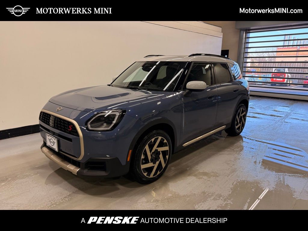 2026 MINI Countryman S's photo
