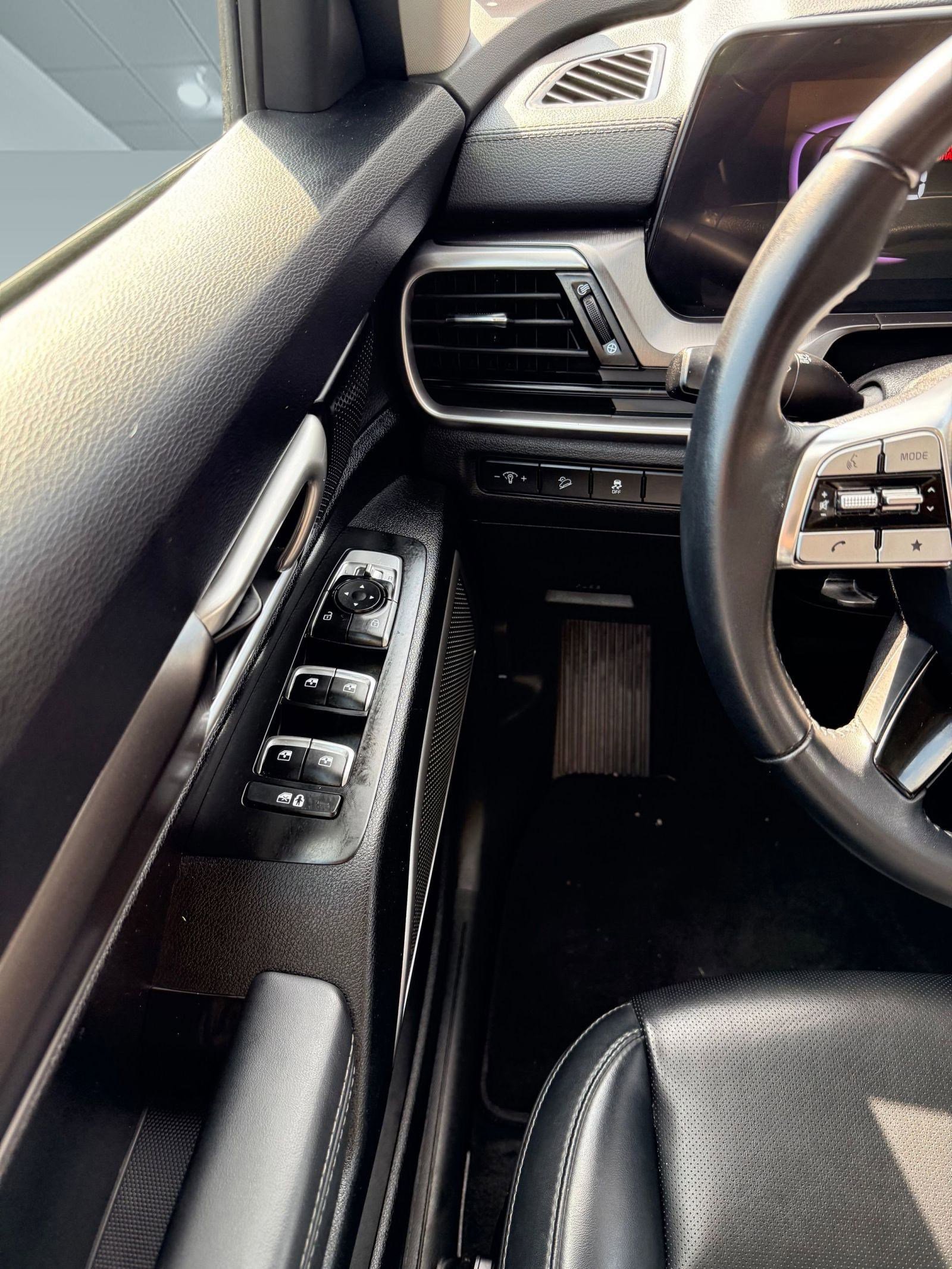 2024 Kia Telluride S photo 26