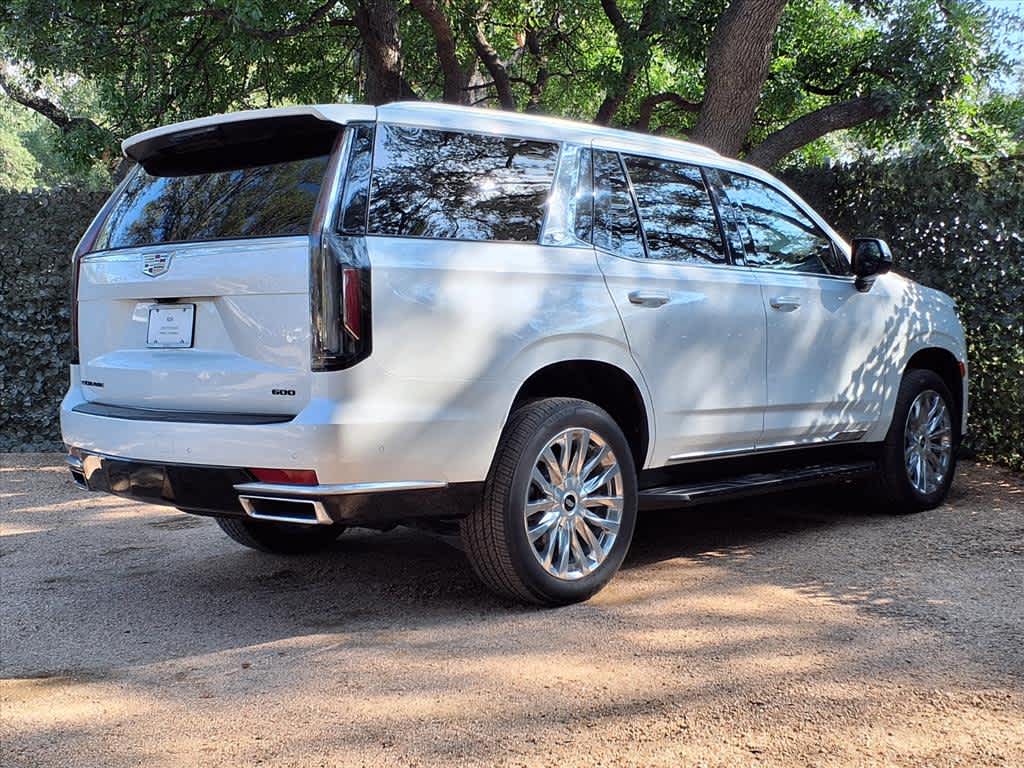 2023 Cadillac Escalade Premium Luxury photo 5