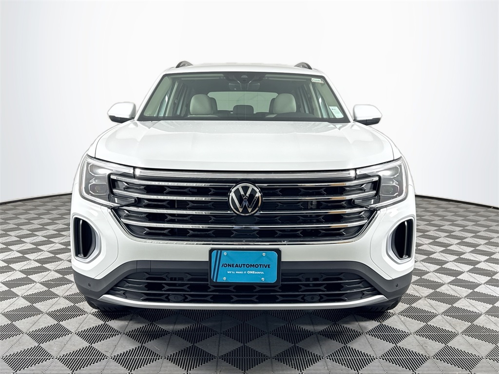2025 Volkswagen Atlas SE Technology photo 3