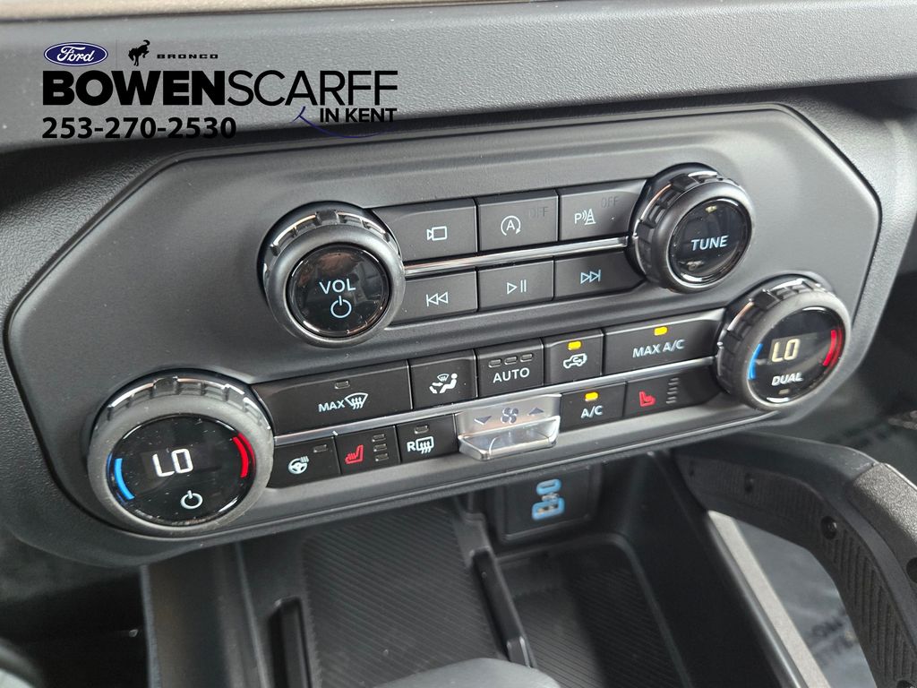 2025 Ford Bronco Outer Banks photo 16