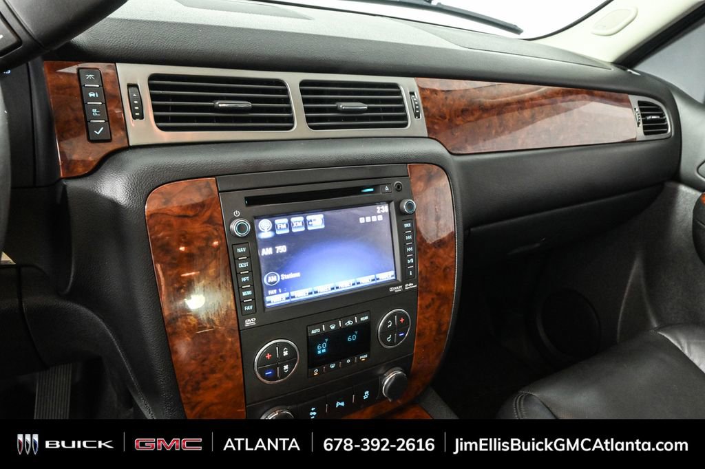 2013 Chevrolet Tahoe LTZ photo 12