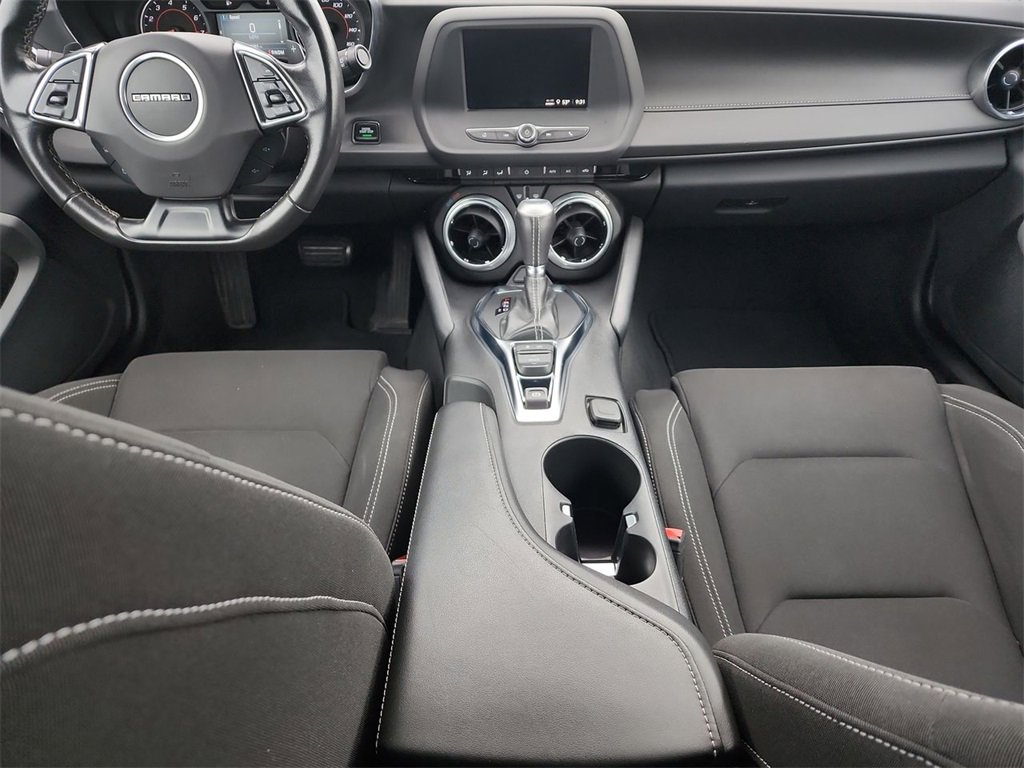 2023 Chevrolet Camaro 1LT photo 17