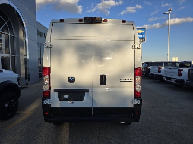 2025 Ram ProMaster 2500 photo 5