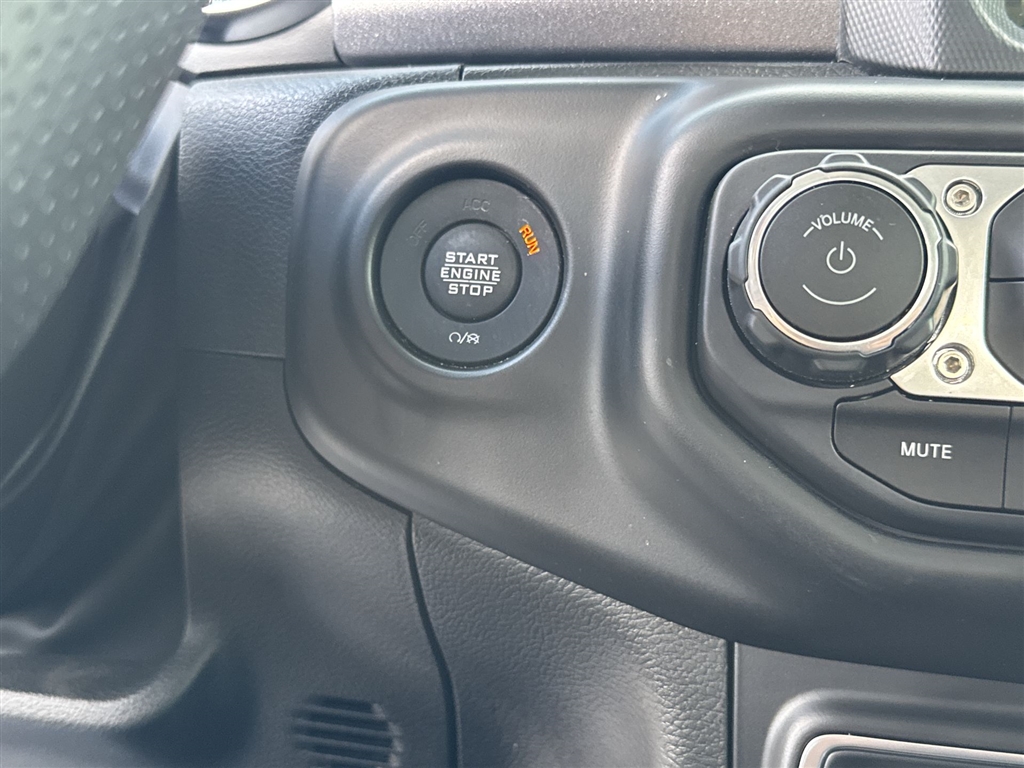 2022 Jeep Gladiator Mojave photo 17