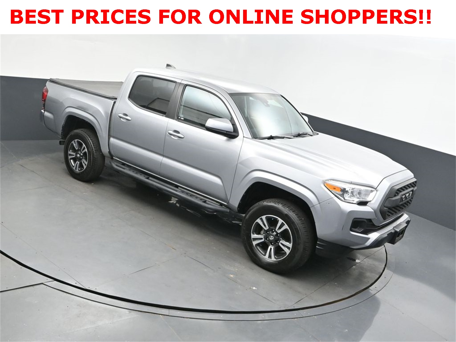 2021 Toyota Tacoma SR's photo