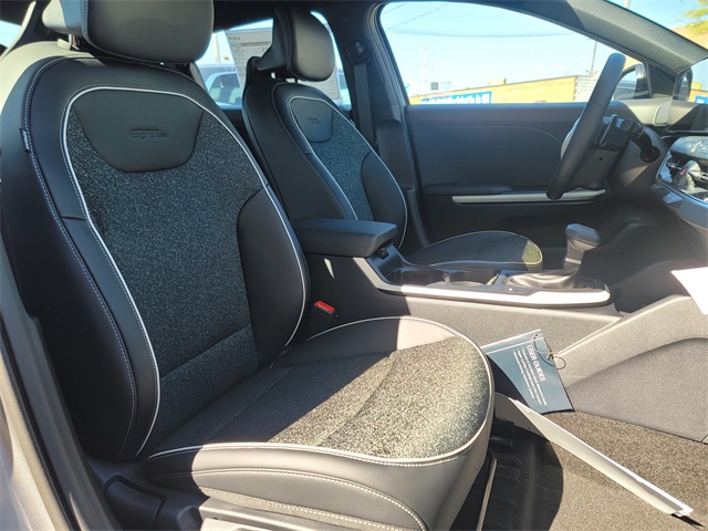 2025 Kia K4 GT-Line photo 15