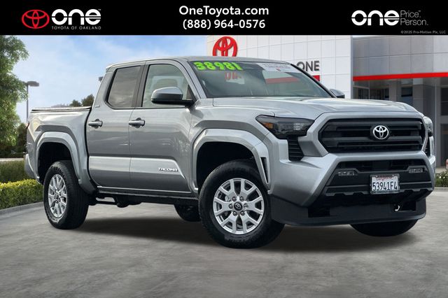 2025 Toyota Tacoma SR5