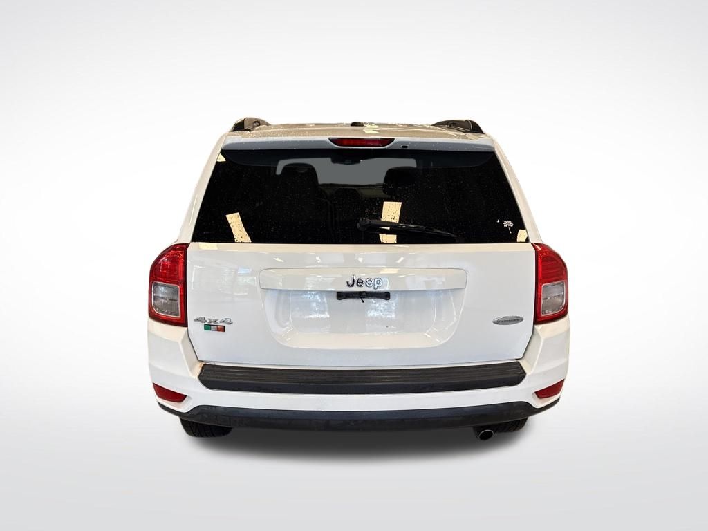 2013 Jeep Compass Latitude photo 9