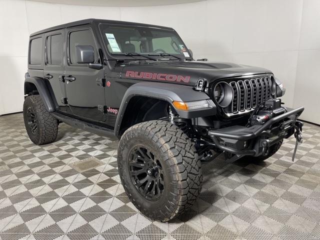 2025 Jeep Wrangler Rubicon photo 2