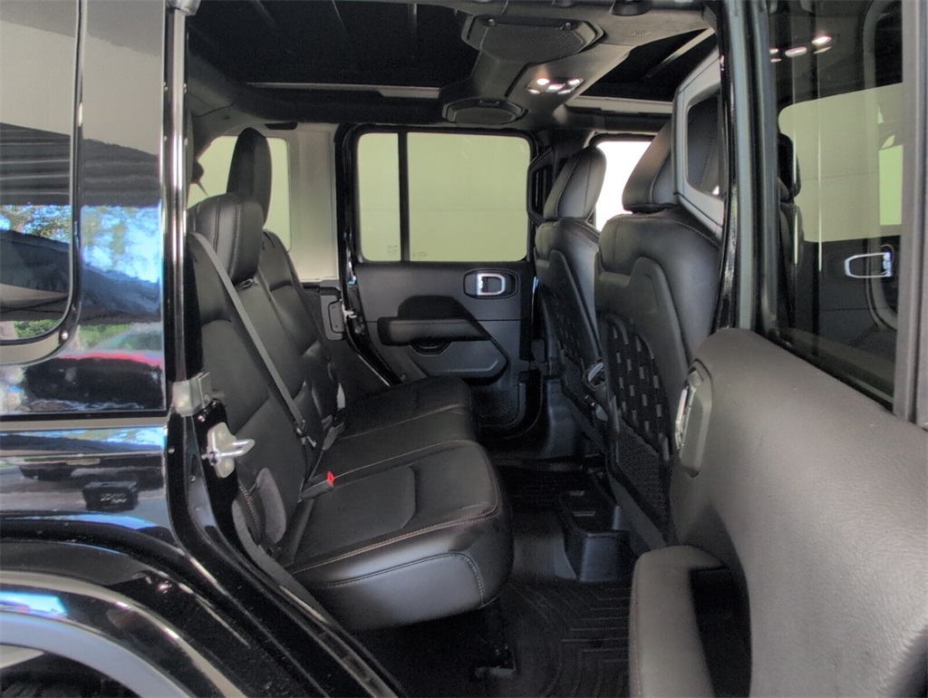 2022 Jeep Wrangler Unlimited Rubicon 392 photo 12