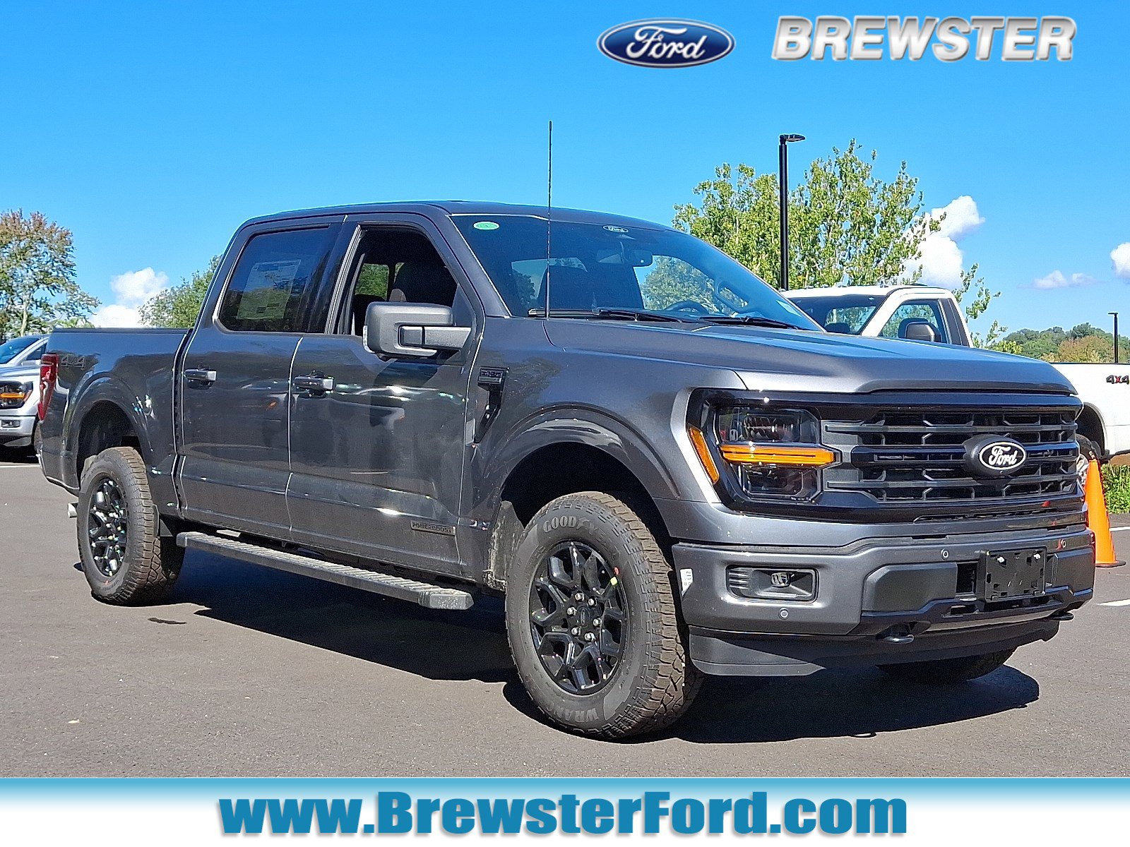 2025 Ford F-150 XLT's photo