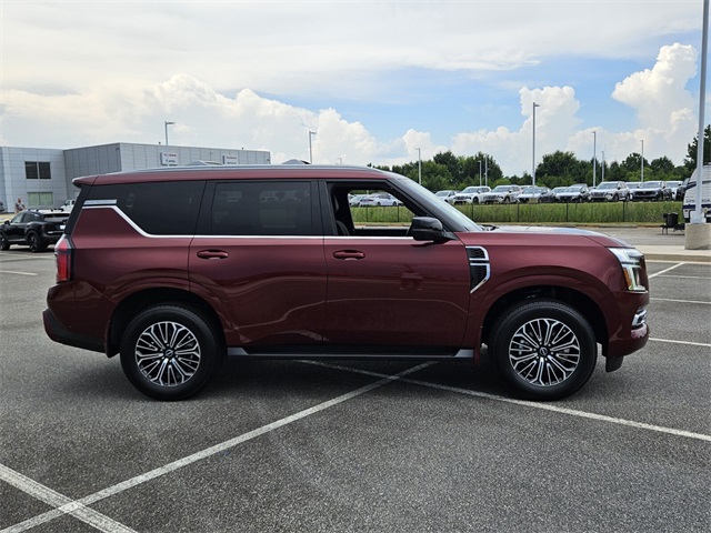 2025 Nissan Armada SL photo 13