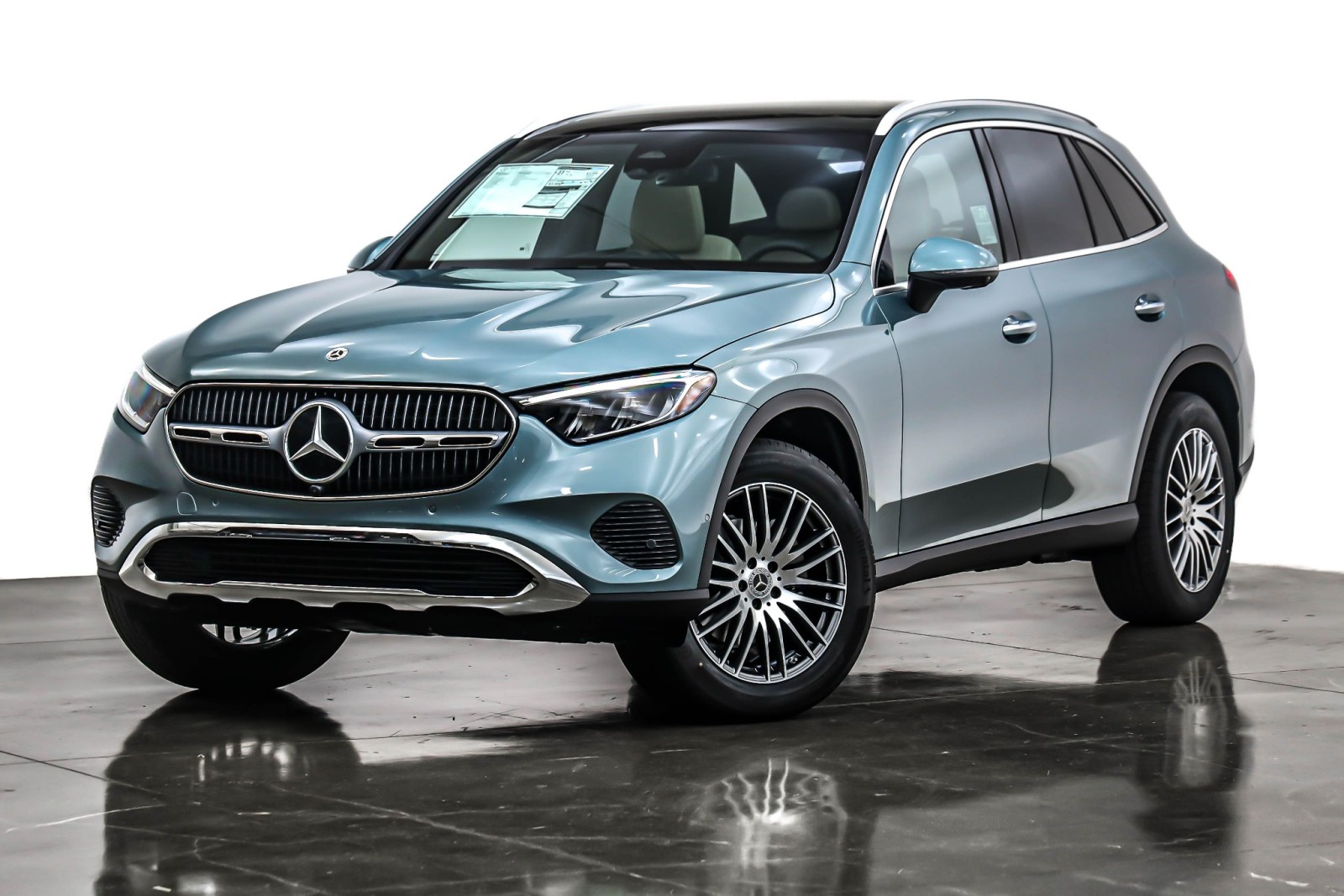 2026 Mercedes-Benz GLC Base