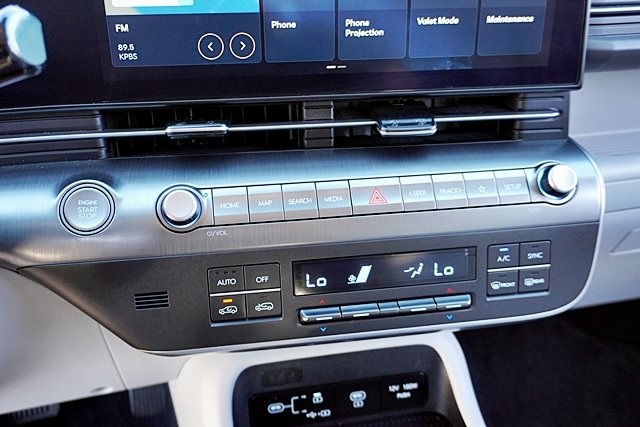 Used 2025 Blue Hyundai SEL image 26