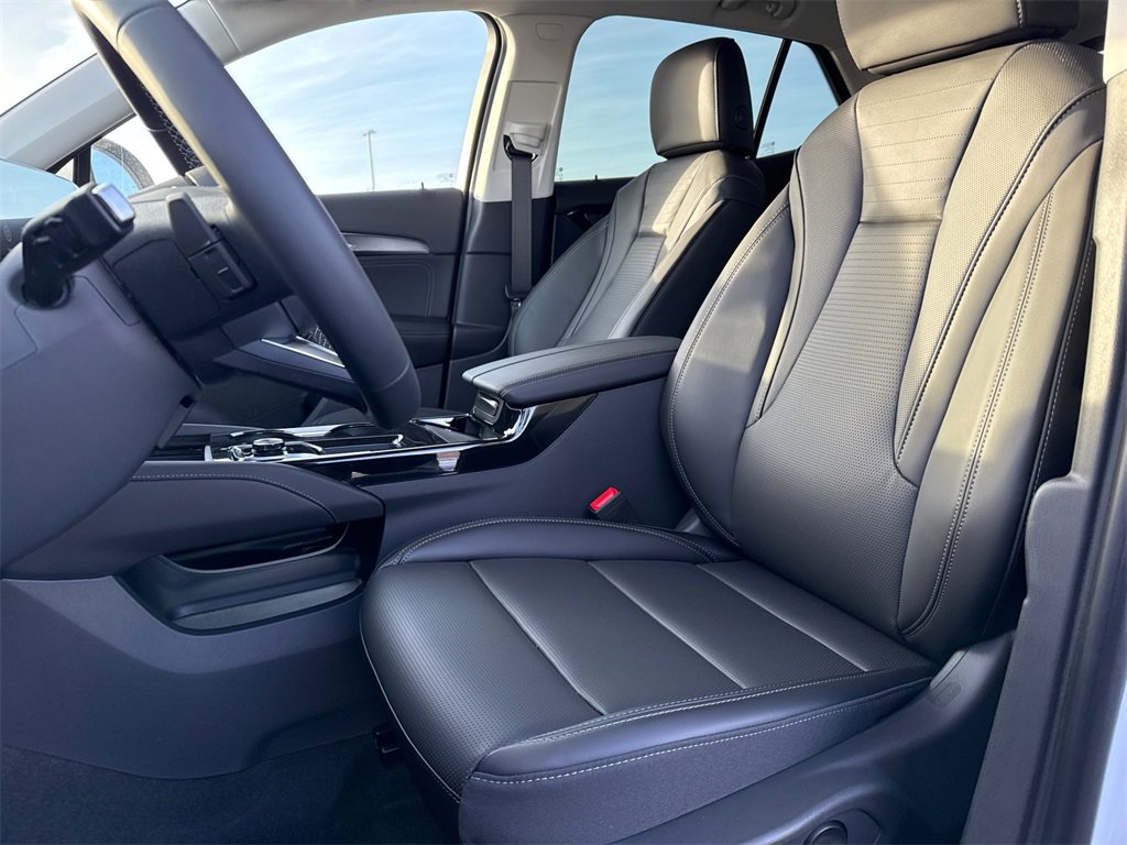 2025 BUICK ENVISION - Image 16