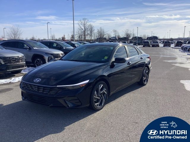 2025 Hyundai Elantra Limited's photo