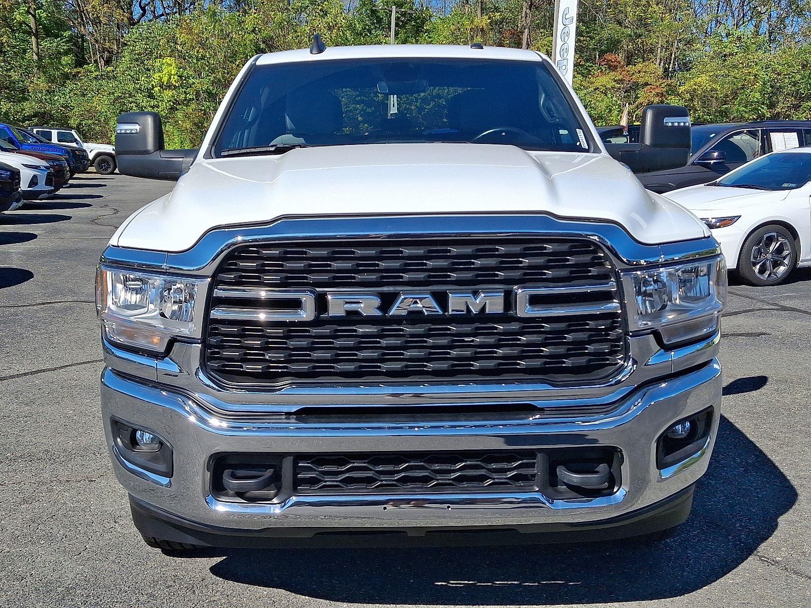 2024 Ram 2500 Big Horn photo 2