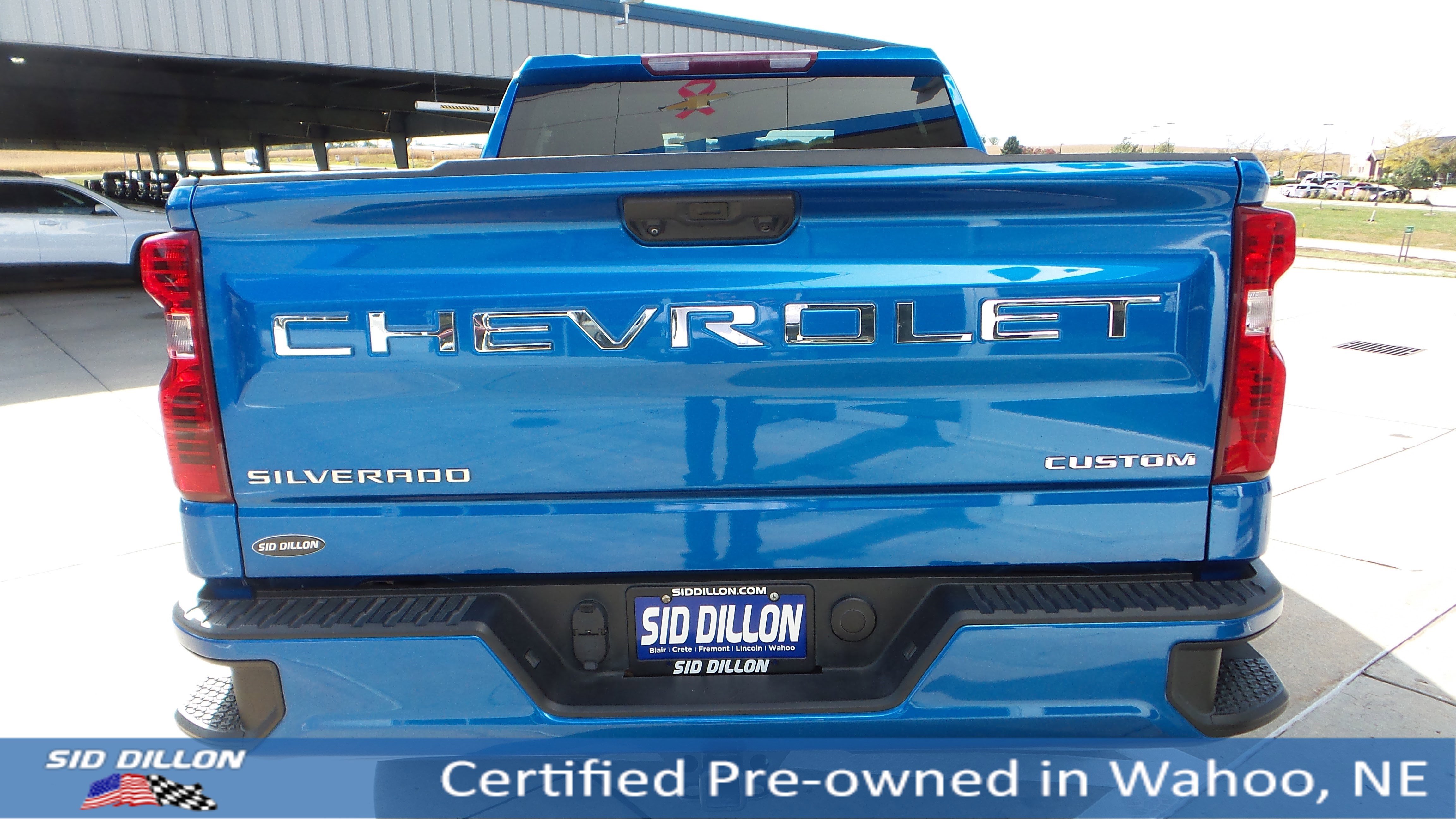 2022 Chevrolet Silverado 1500 Custom photo 3