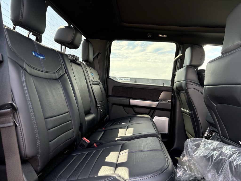 2026 Ford F-350 Platinum photo 29