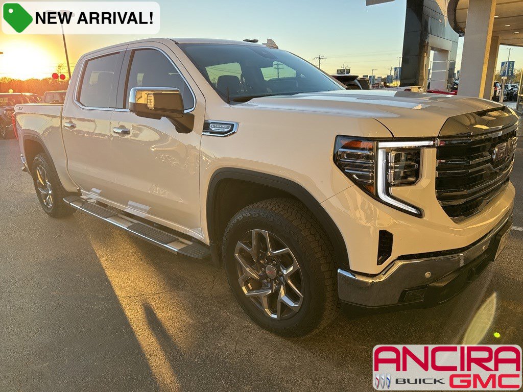 2025 GMC Sierra 1500 SLT's photo