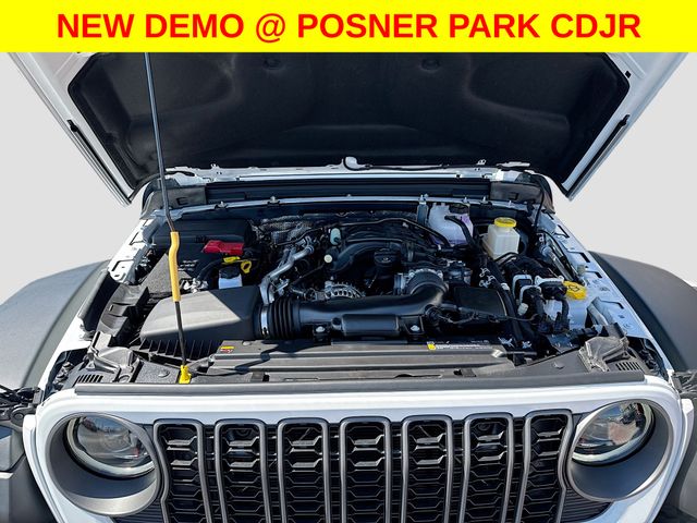 2025 Jeep Gladiator Mojave photo 21