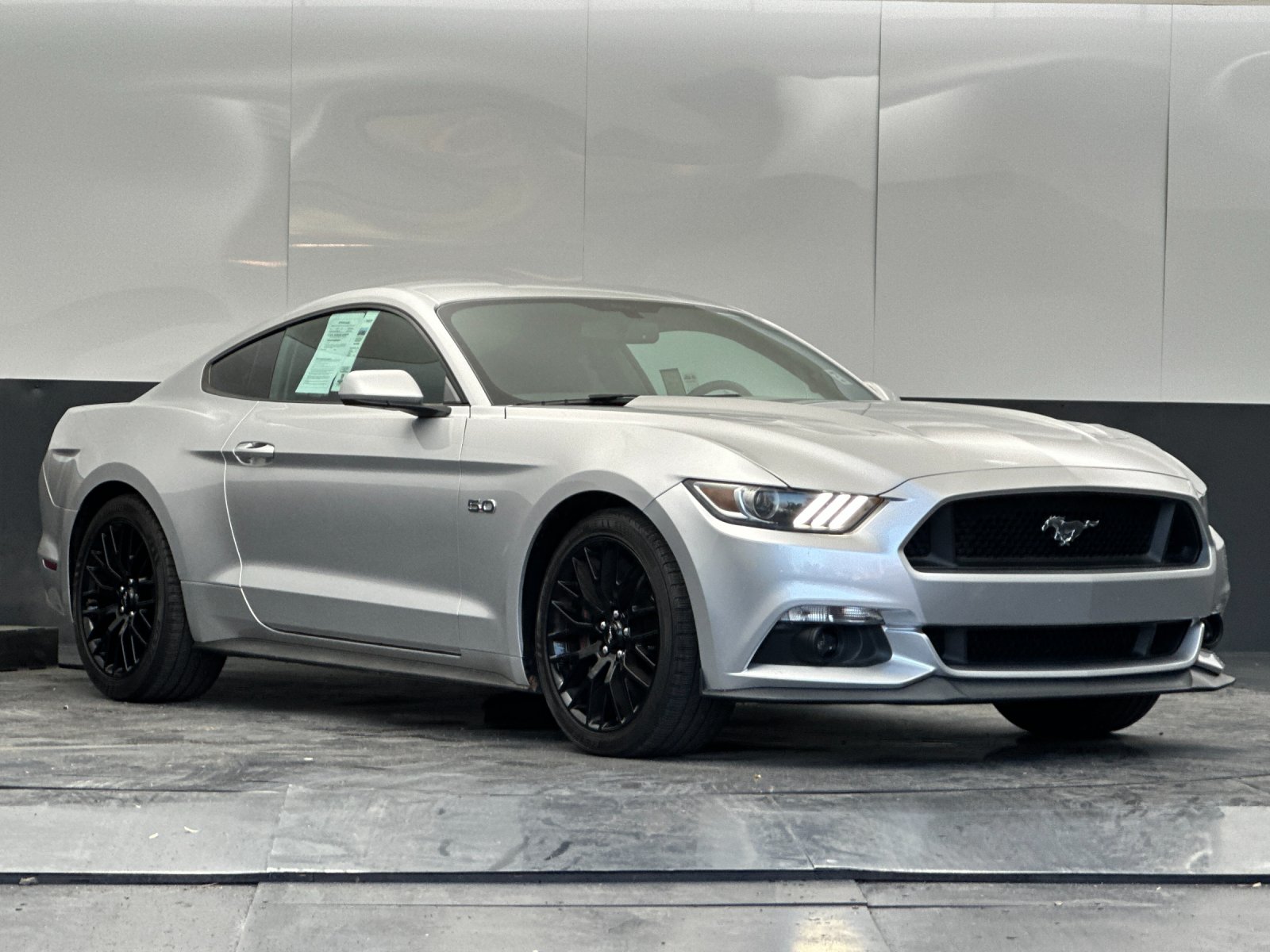 2017 Ford Mustang GT's photo