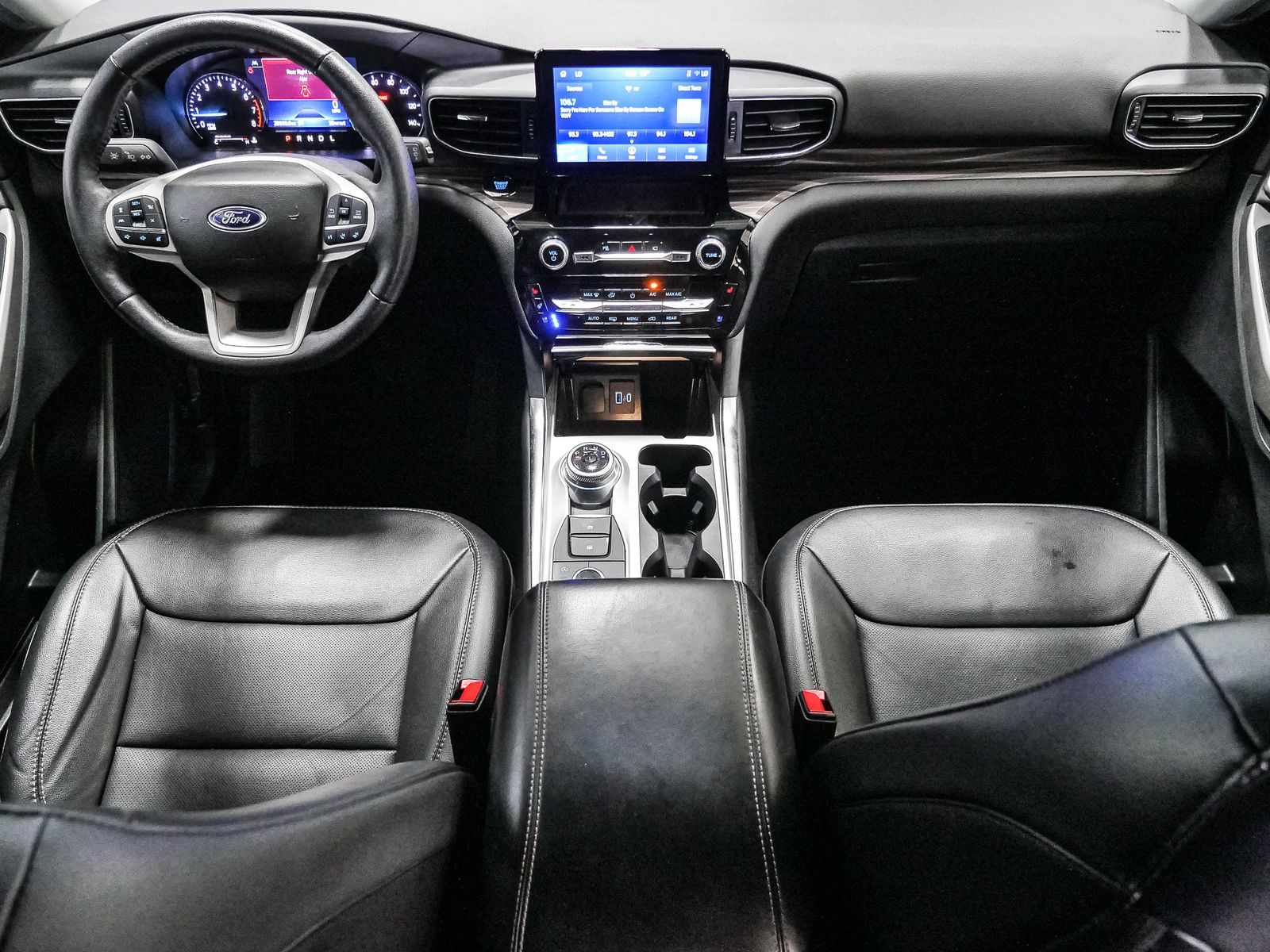 2023 Ford Explorer Limited photo 23