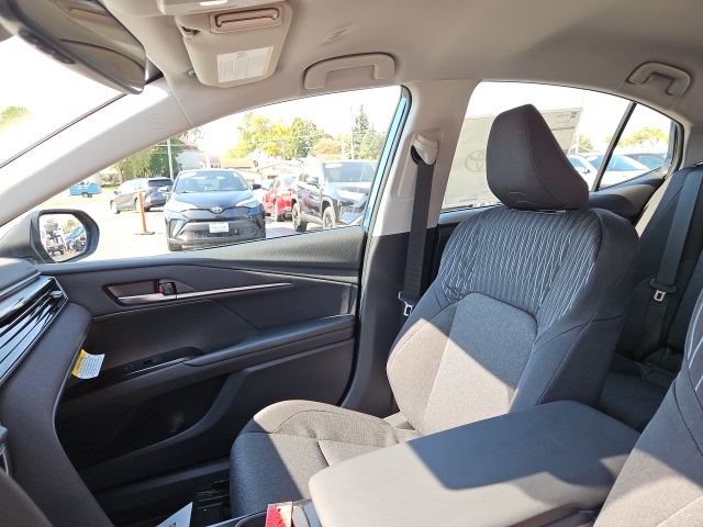 2026 Toyota Camry LE photo 23