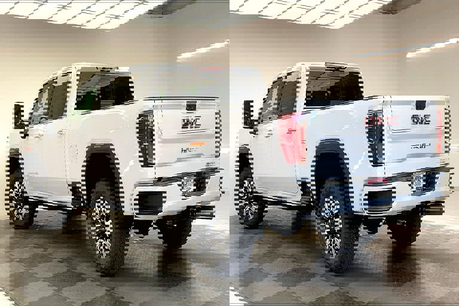 2026 Gmc Sierra 3500 HD Denali photo 2